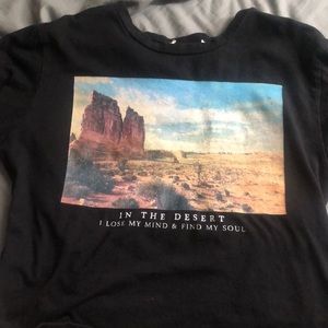 black desert crop top, size xs